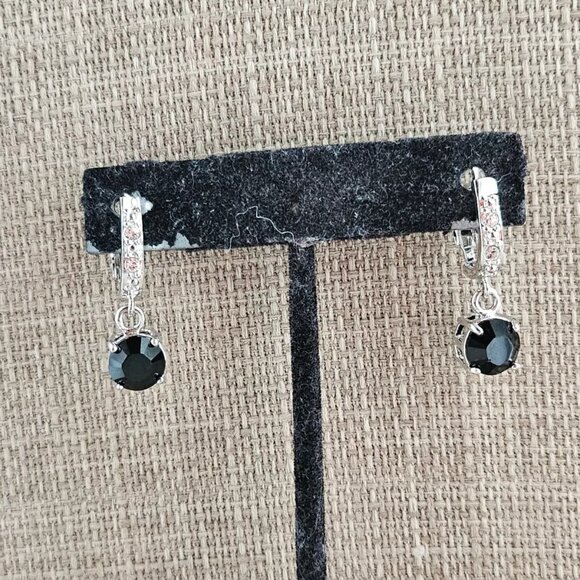Women Earrings made with Swarovski Elements Black/Silver Tone Jewelry New - Picture 2 of 12